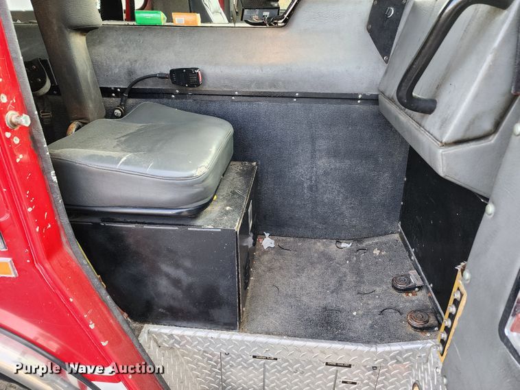 image for item KH9162 2005 Seagrave TR44DA  fire truck