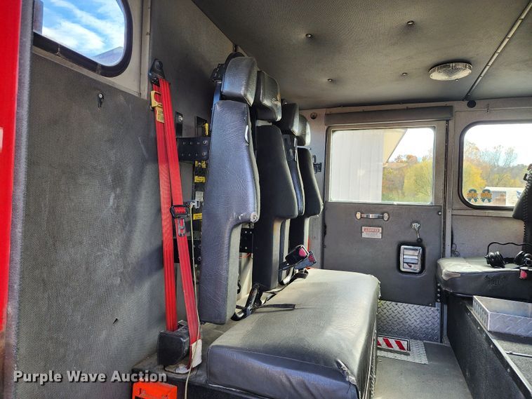 image for item KH9162 2005 Seagrave TR44DA  fire truck