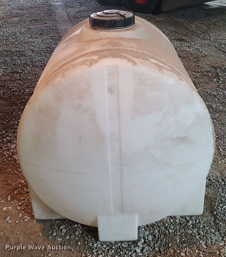 image for item KI9961 Snyder Industries  poly tank