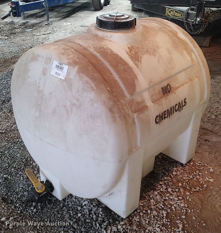 image for item KI9961 Snyder Industries  poly tank