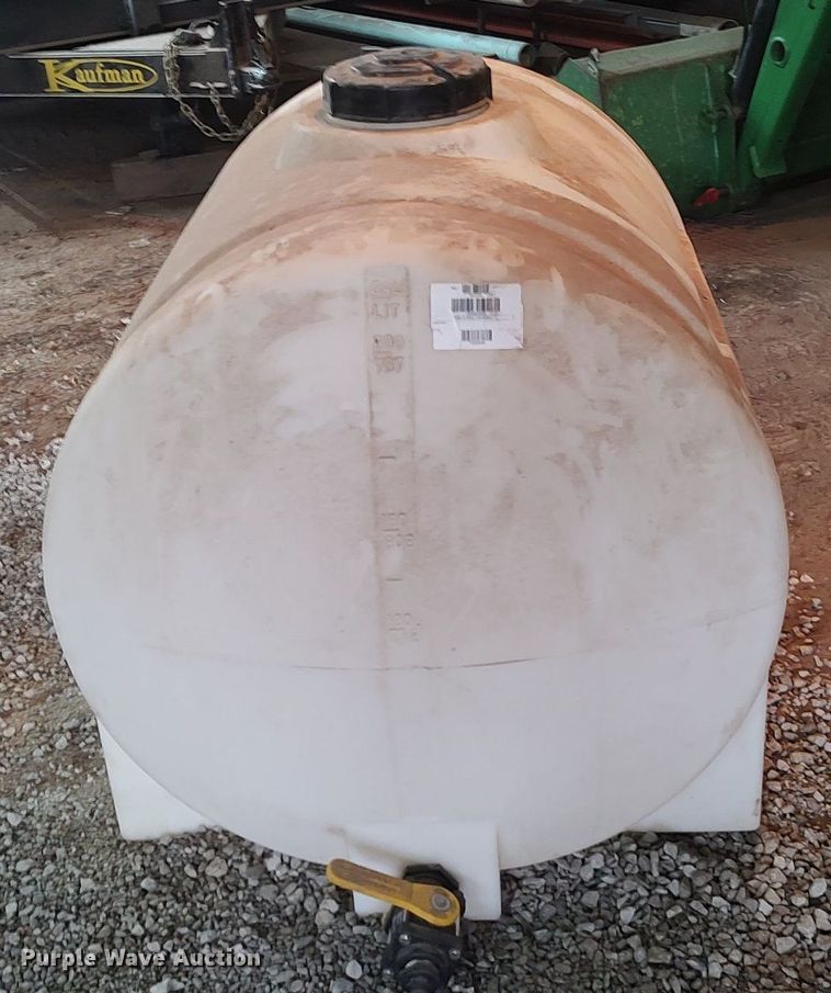 image for item KI9961 Snyder Industries  poly tank