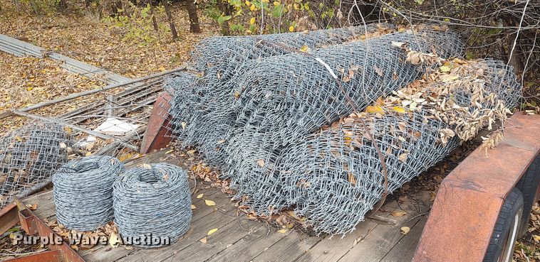 image for item KI9962 Fencing materials