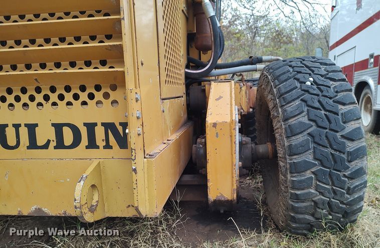 image for item KI9963 Mauldin 688E  motor grader