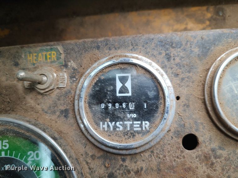 image for item KI9963 Mauldin 688E  motor grader