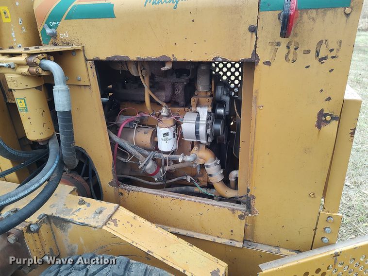 image for item KI9963 Mauldin 688E  motor grader