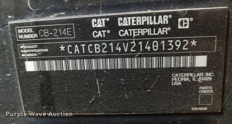 image for item KI9968 2007 Caterpillar CB-214E  double drum vibratory roller