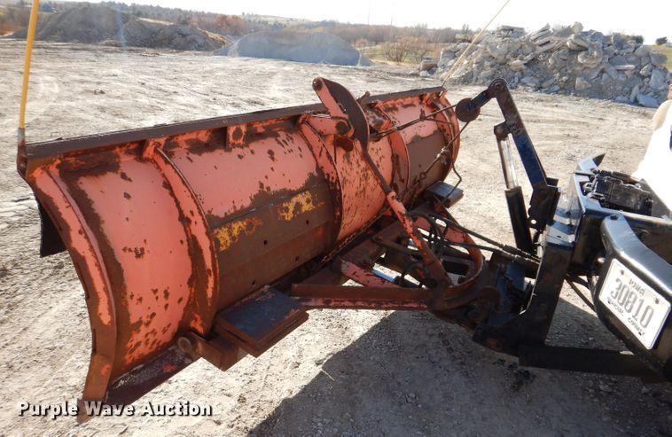 image for item KW9306 1996 Ford F800  dump truck