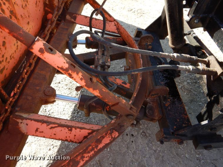 image for item KW9306 1996 Ford F800  dump truck