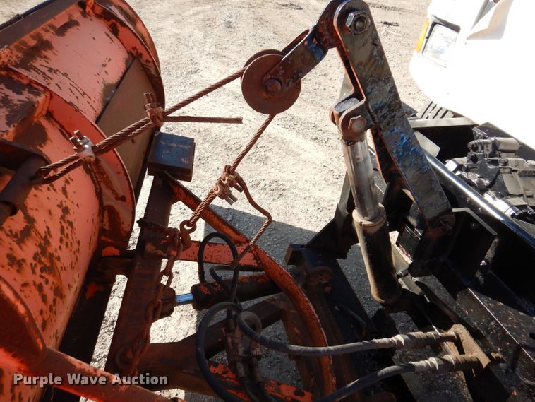 image for item KW9306 1996 Ford F800  dump truck