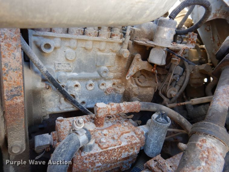 image for item KW9306 1996 Ford F800  dump truck