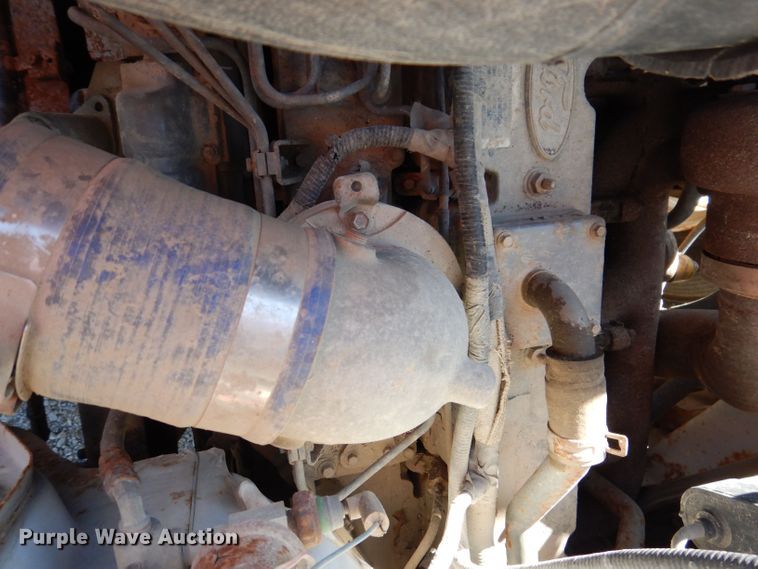 image for item KW9306 1996 Ford F800  dump truck