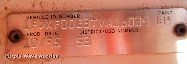 image for item KW9306 1996 Ford F800  dump truck