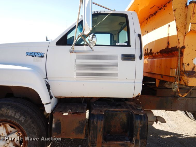 image for item KW9307 1994 Chevrolet Kodiak  dump truck