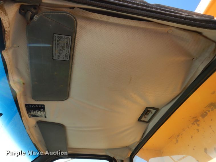 image for item KW9307 1994 Chevrolet Kodiak  dump truck