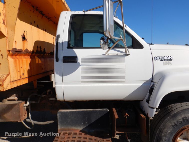 image for item KW9307 1994 Chevrolet Kodiak  dump truck