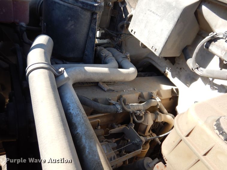 image for item KW9307 1994 Chevrolet Kodiak  dump truck