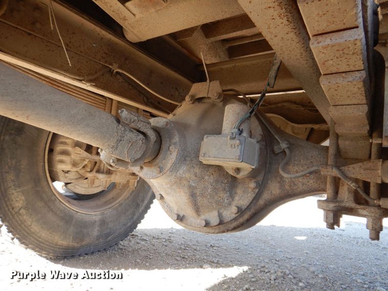 image for item KW9307 1994 Chevrolet Kodiak  dump truck