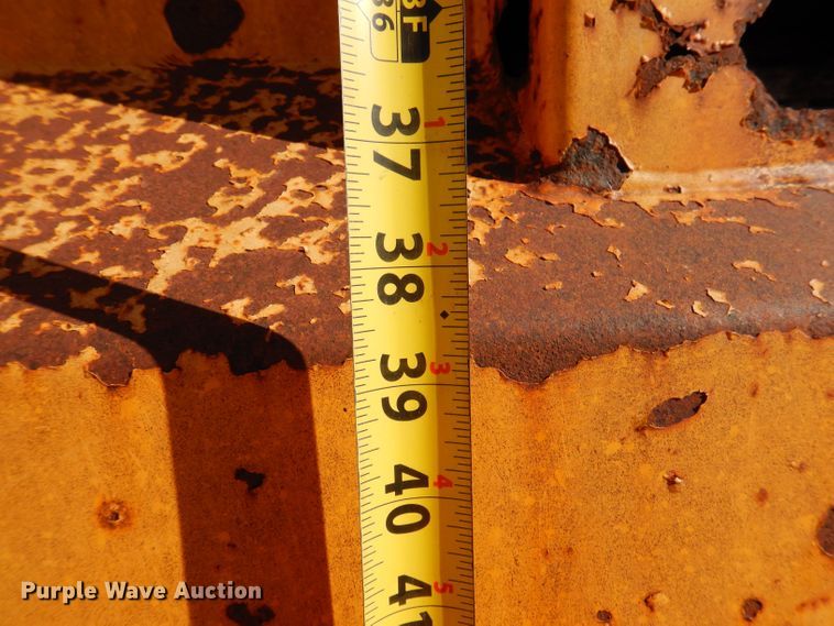 image for item KW9308 1991 Chevrolet Kodiak  dump truck