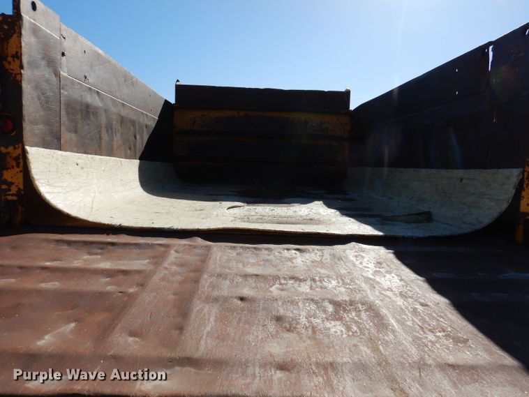 image for item KW9308 1991 Chevrolet Kodiak  dump truck