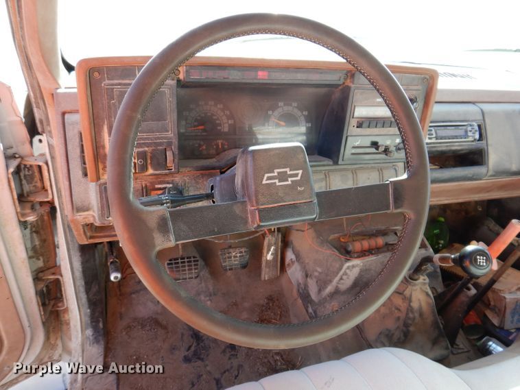 image for item KW9308 1991 Chevrolet Kodiak  dump truck