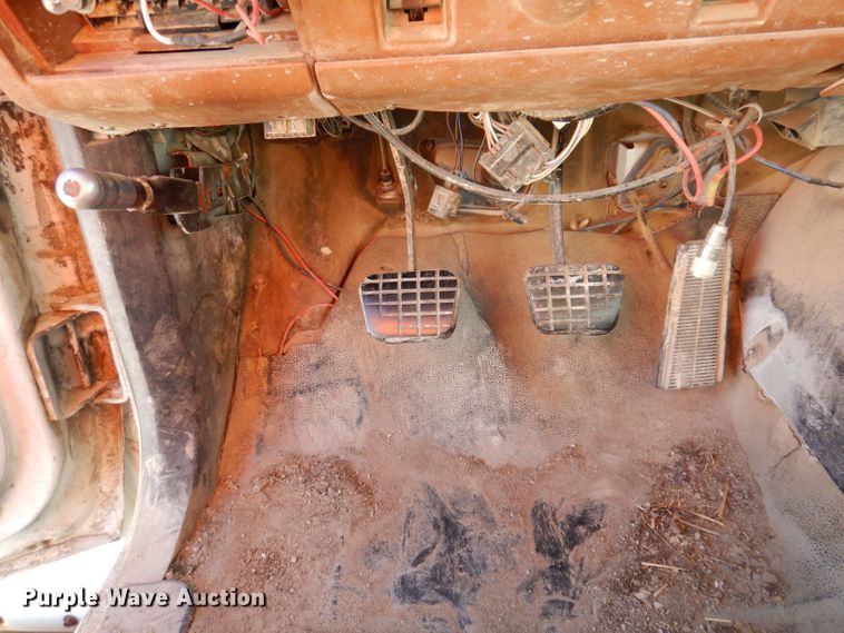 image for item KW9308 1991 Chevrolet Kodiak  dump truck