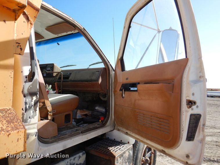 image for item KW9308 1991 Chevrolet Kodiak  dump truck