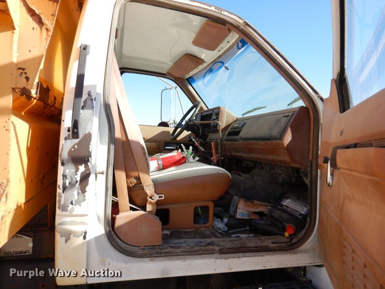 image for item KW9308 1991 Chevrolet Kodiak  dump truck