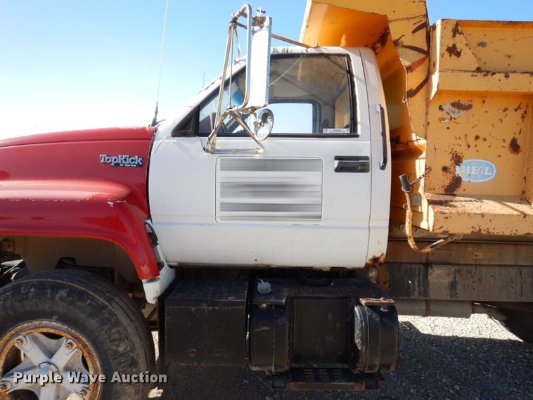 image for item KW9309 1992 GMC Kodiak  dump truck