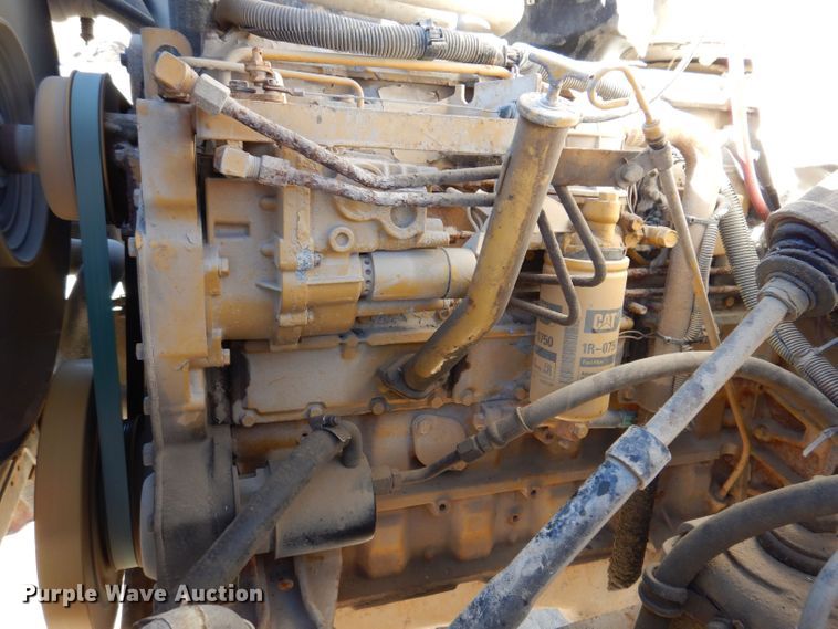 image for item KW9309 1992 GMC Kodiak  dump truck