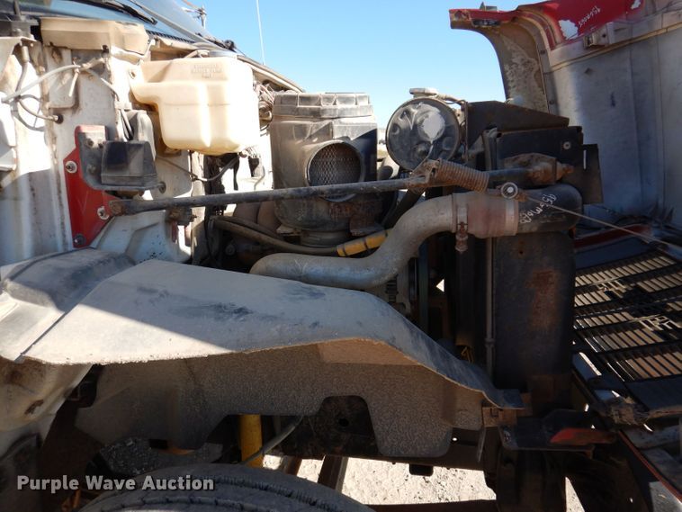 image for item KW9309 1992 GMC Kodiak  dump truck