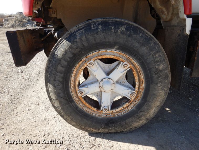 image for item KW9309 1992 GMC Kodiak  dump truck