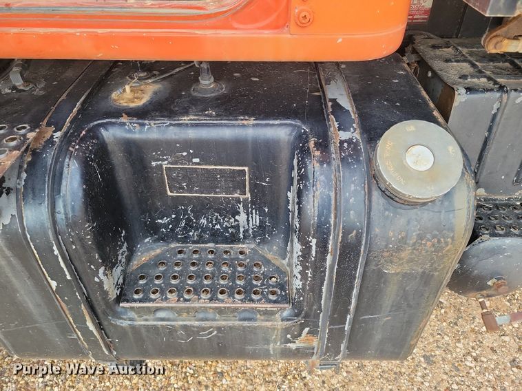 image for item LG9320 1987 International S2375  dump truck