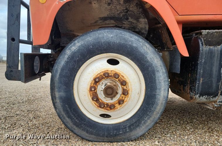 image for item LG9320 1987 International S2375  dump truck