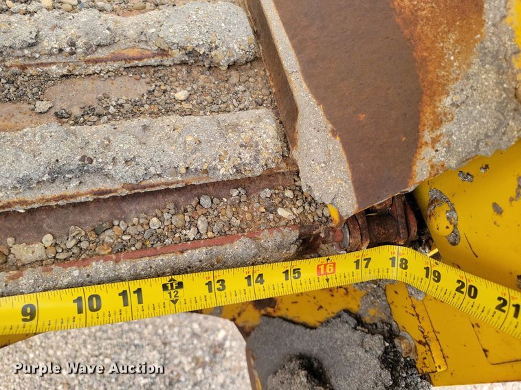 image for item LG9321 High Roller  spreader