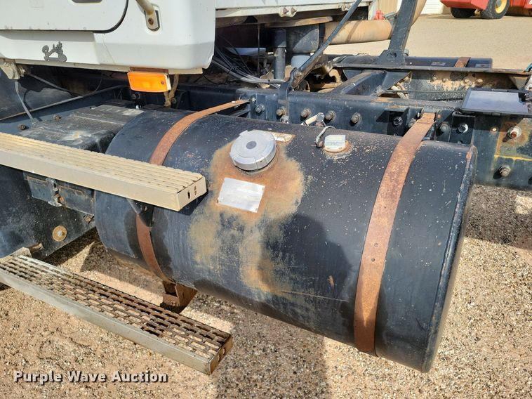 image for item LG9322 1990 Mack CH613  semi truck