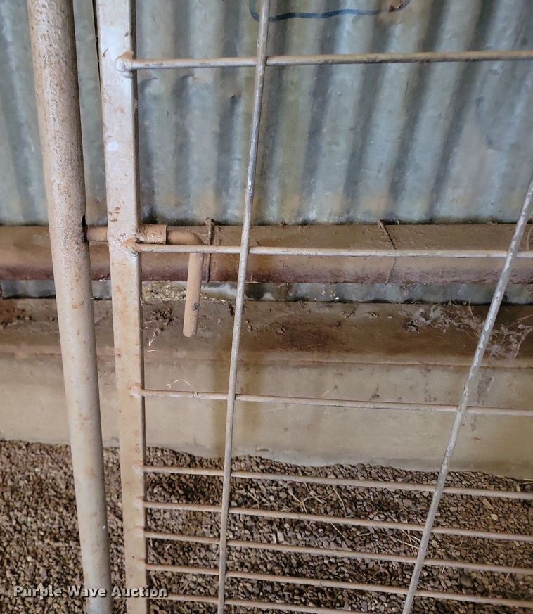 image for item LG9324 Livestock equipment