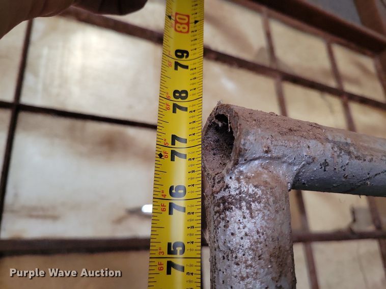 image for item LG9324 Livestock equipment