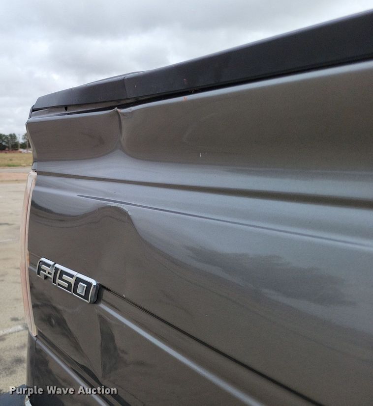 image for item LG9325 2009 Ford F150  SuperCrew pickup truck