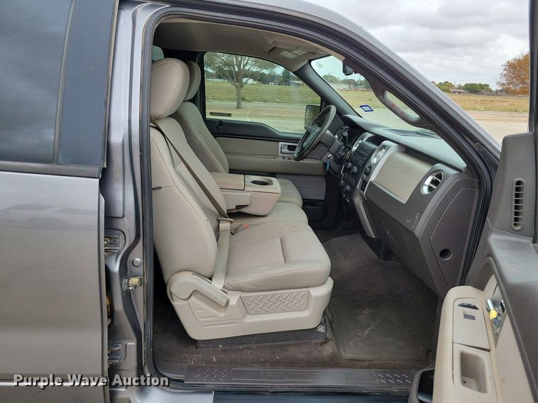 image for item LG9325 2009 Ford F150  SuperCrew pickup truck