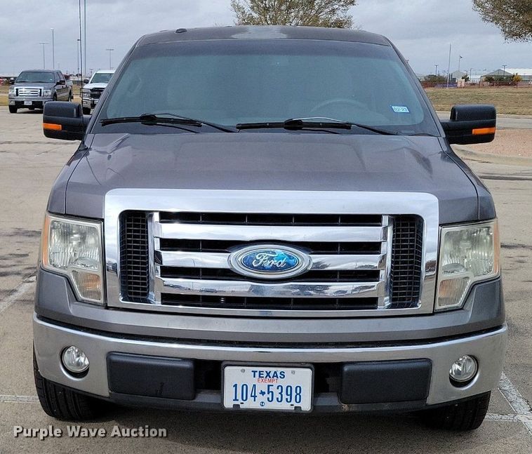 image for item LG9326 2009 Ford F150  SuperCrew pickup truck