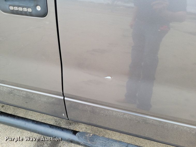 image for item LG9326 2009 Ford F150  SuperCrew pickup truck