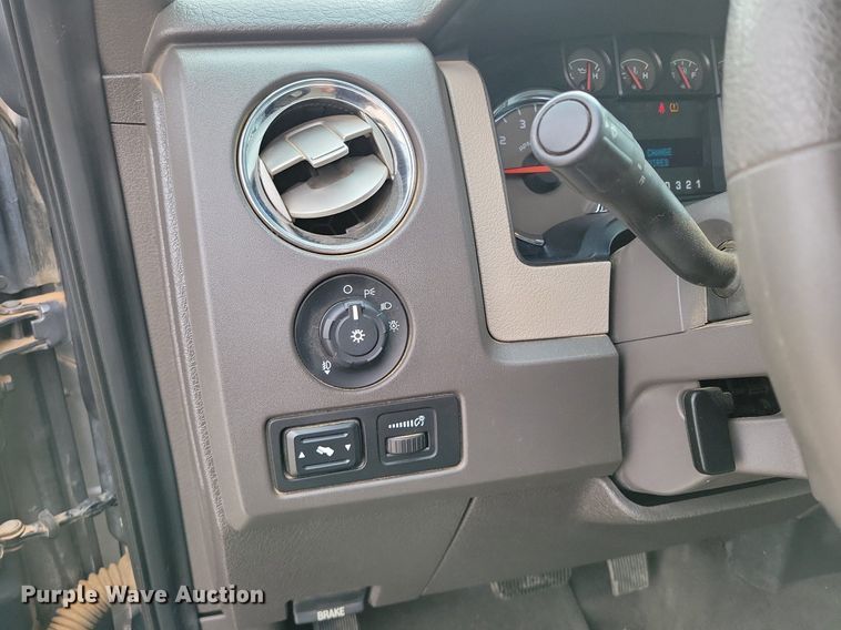 image for item LG9326 2009 Ford F150  SuperCrew pickup truck