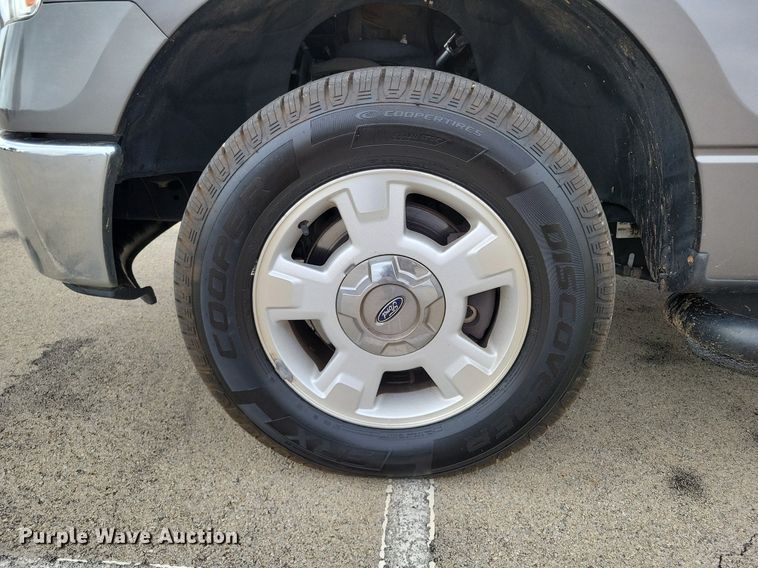 image for item LG9326 2009 Ford F150  SuperCrew pickup truck