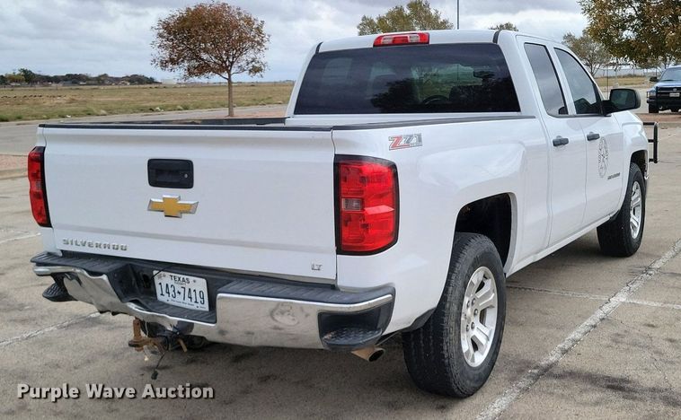 image for item LG9327 2014 Chevrolet Silverado 1500  Double Cab pickup truck