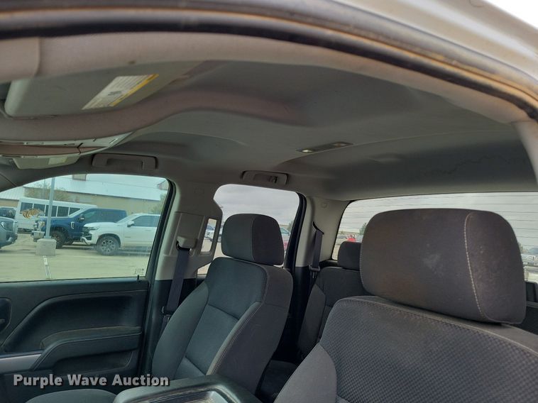 image for item LG9327 2014 Chevrolet Silverado 1500  Double Cab pickup truck