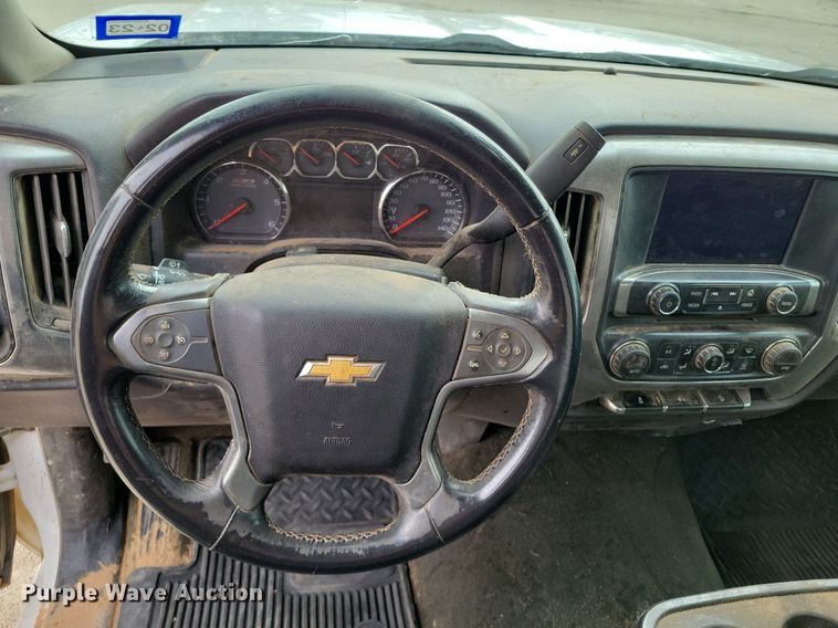 image for item LG9327 2014 Chevrolet Silverado 1500  Double Cab pickup truck