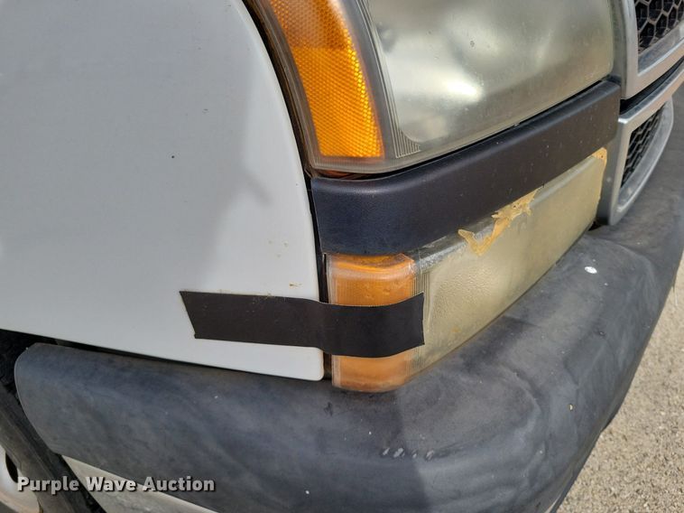 image for item LG9329 2006 Chevrolet Silverado 1500  pickup truck