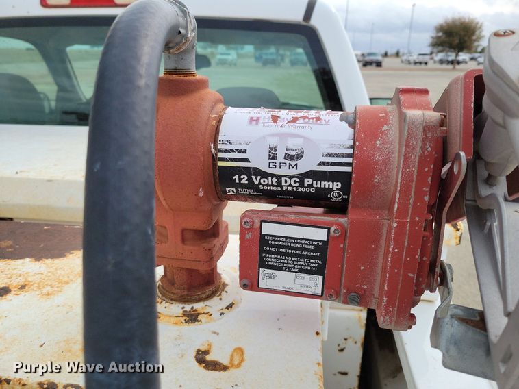 image for item LG9329 2006 Chevrolet Silverado 1500  pickup truck