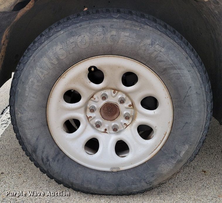 image for item LG9329 2006 Chevrolet Silverado 1500  pickup truck