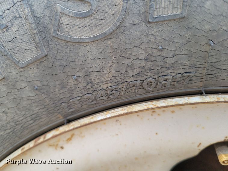 image for item LG9329 2006 Chevrolet Silverado 1500  pickup truck